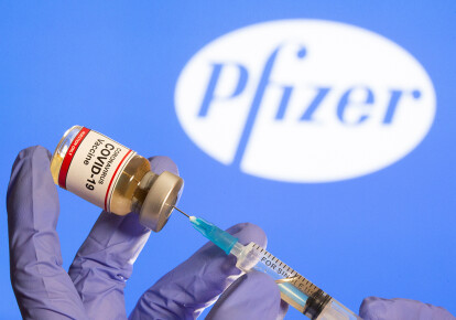 На первом этапе детей будут прививать вакциной Pfizer