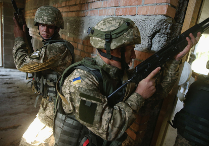 Українські військовослужбовці під час навчань