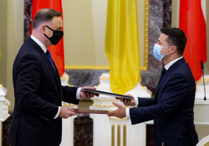 Анджей Дуда и Владимир Зеленский подписали декларацию о стратегическом сотрудничестве Польши и Украины