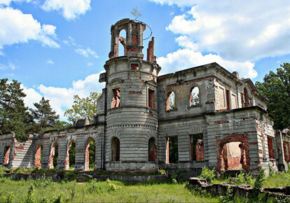 Руины дворца рода Терещенко (с.Дениши, Житомирщина)