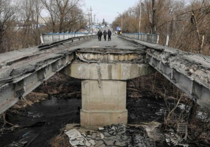 Оккупанты уничтожили в Украине 24 тысячи километров дорог