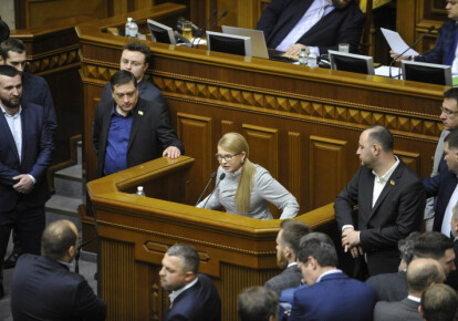 Юлия Тимошенко заявила, что фракция "Батькивщина" переходит в оппозицию к президенту Владимиру Зеленскому и его фракции "Слуга народа". Фото: УНИАН