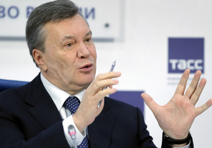 Виктор Янукович даст пресс-конференцио в Москве. Фото: EPA/UPG