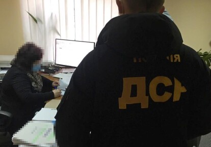 Дело предварительно квалифицировали по ч. 3 ст. 190 Уголовного кодекса Украины