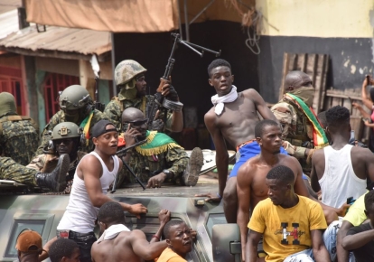 В Гвинее военные свергли президента Альфу Конде