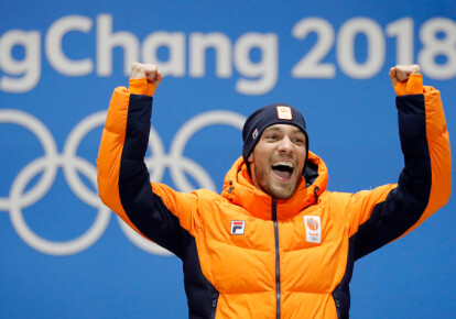 Голландец Кьелд Нейс - обладатель золотой медали в конькобежном спорте на дистанции 1500 метров. Фото: EPA/UPG