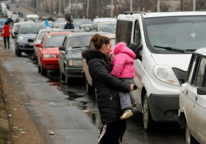 В Украине изменились правила перевозки детей на оккупированный Донбасс. Фото: ЕРА