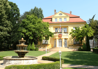 Посольство Росії у Словаччині
