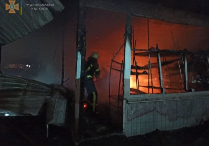 Пожар в Киеве;