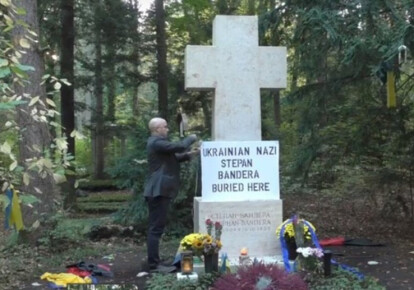 Поліція Мюнхена оьратила увагу на дії прокремлівського пропагандиста Грема Філліпса на могилі провідника ОУН Степана Бандери
