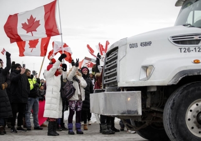 Протесты дальнобойщиков в Канаде;