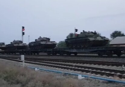 Через всю Россию перебрасываются танки Т-62