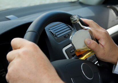 За 10 месяцев этого года зафиксировано 1004 ДТП из-за вождения в состоянии алкогольного опьянения. Фото: Shutterstock