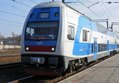 Двоповерховий електропоїзд Škoda