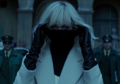 Кадр з фільму "Атомна блондинка"