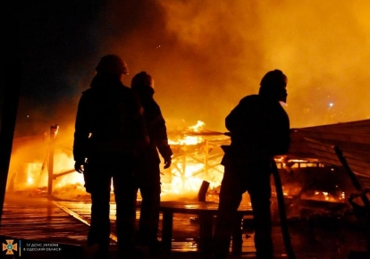 Пожар вспыхнул в Приморском районе Одессы
