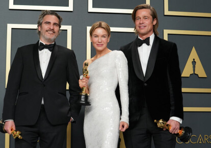 Победители премии "Оскар-2020" Хоакин Феник, Рене Хеллвегер, Брэд Питт. Фото: Getty Images