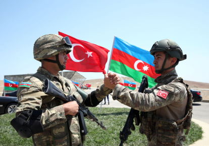 Турция и Азербайджан подписали декларацию о союзничестве