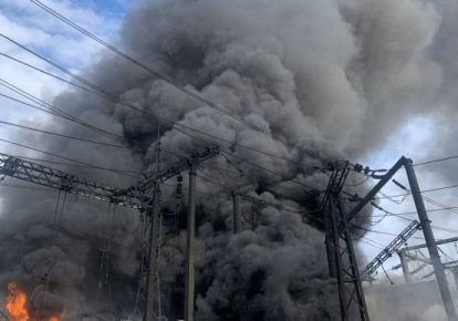 Наслідки удару російських окупантів по енергетичному об'єкту у Рівненській області