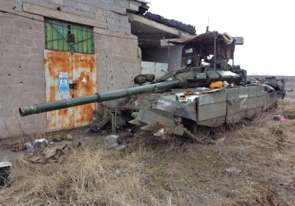 Подбитый российский танк