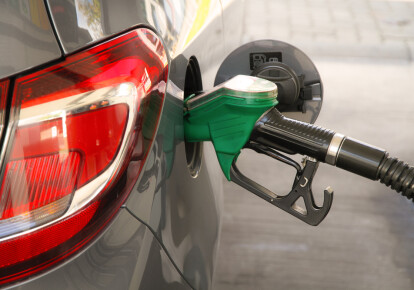 Стоимость бензина и дизтоплива выросла в пределах 17-70 копеек за литр на ряде крупных АЗС