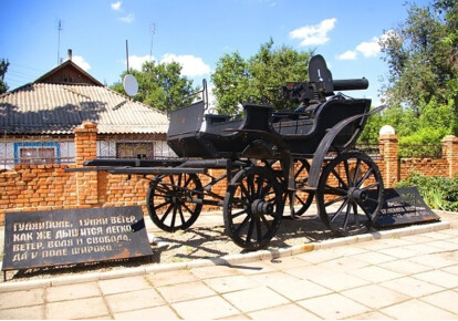 Пам'ятник тачанці в Гуляйполі
