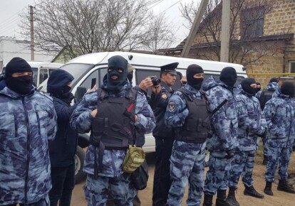 В Крыму произошли массовые задержания крымских татар. Фото: facebook/Крымская солидарность