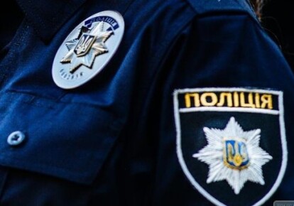 Поліція шукає вибухівку у навчальних закладах Голосіївського та Дарницького районів