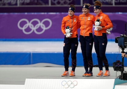 Все призовые места в женском конькобежном спорте на дистанции 3000 метров заняли голландки. Фото: EPA/UPG