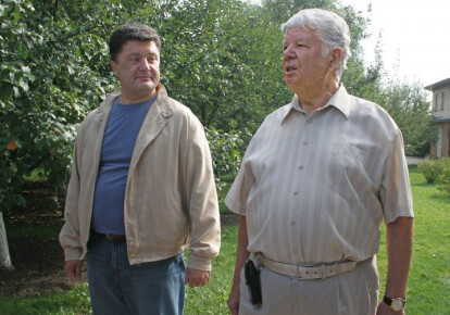 Петр Порошенко со своим отцом Алексеем Порошенко. Фото: УНИАН