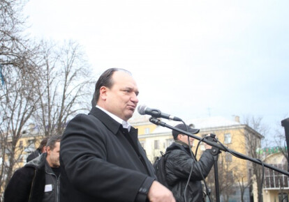 Владимир Струк, открыто поддерживающий "ЛНР", собрался на выборы в Раду. Фото: УНИАН