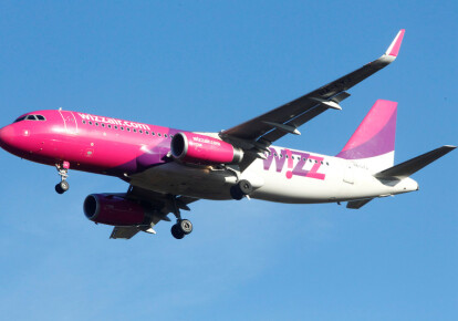 Wizz Air открывает пять новых рейсов из Украины Фото: EPA/UPG