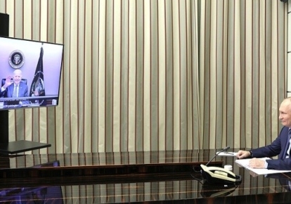 Джо Байден и Владимир Путин во время переговоров