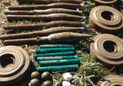 СБУ знайшла схрон бойовиків з боєприпасами