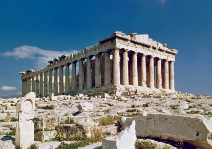 Памятник античной архитектуры, древнегреческий храм Парфенон