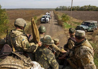 Украинская армия начала готовиться к отходу по всей линии фронта на Донбассе