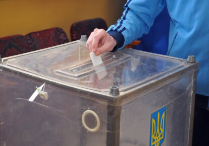 В Украине проходит второй тур выборов президента страны. Фото: УНИАН