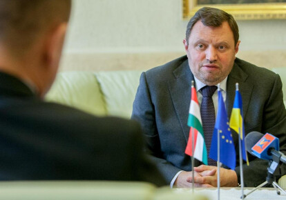 Україна оголосила персоною нон грата консула Угорщини Ерно Кешкеню. Фото: ZakNEWS