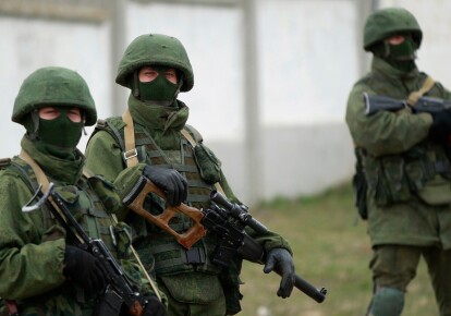 Российские солдаты без опознавательных знаков в Крыму, 2014 год