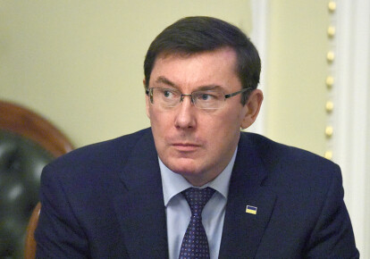 Юрій Луценко заявив, що наїзд поліції на офіс БПП у Сумах - "перевищення повноважень"