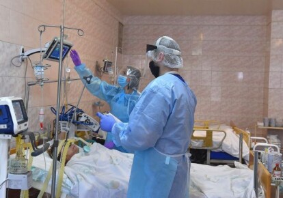 В Украине научились лечить пациентов с COVID-19 стволовыми клетками