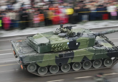 фото немецкого танка Leopard 2A4