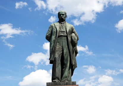 Пам'ятник Тарасу Шевченку в Києві