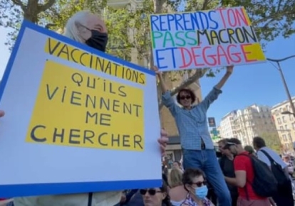 Во Франции протестуют против "паспортов здоровья"