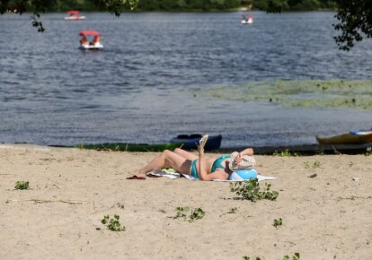 КГГА разрешила купаться на девяти пляжах Киева / УНИАН