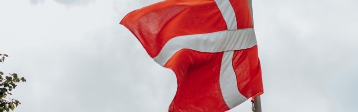 Прем'єр-міністерка Данії подала у відставку: в чому причина