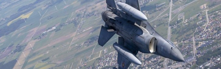 Україна готує дві ескадрильї пілотів до навчань на F-16