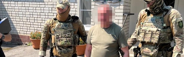 Нарахував бойові виплати "своїм": суд арештував ексочільника Запорізького обласного ТЦК