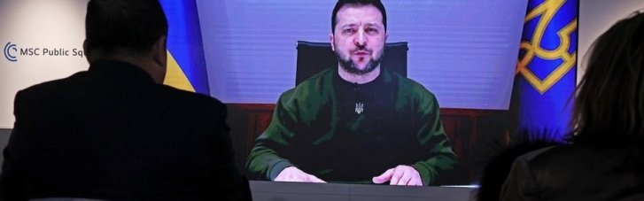 "После этой войны на Донбассе ничего живого не будет": Зеленский сравнил Путина с Гитлером