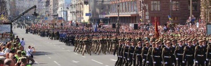 Парад на Дніпрі, авіація над Хрещатиком і гості з НАТО: Міноборони планує День незалежності-2021